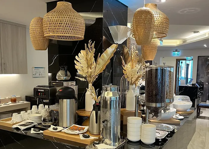 C - Hotel And Suites Doha